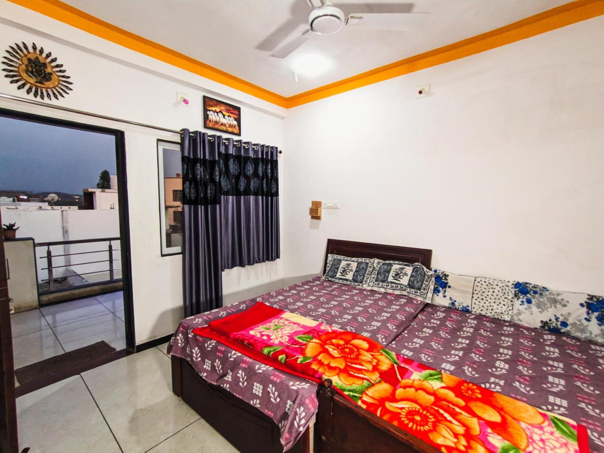 Bhavya Homestay Garudeshwar Exterior foto