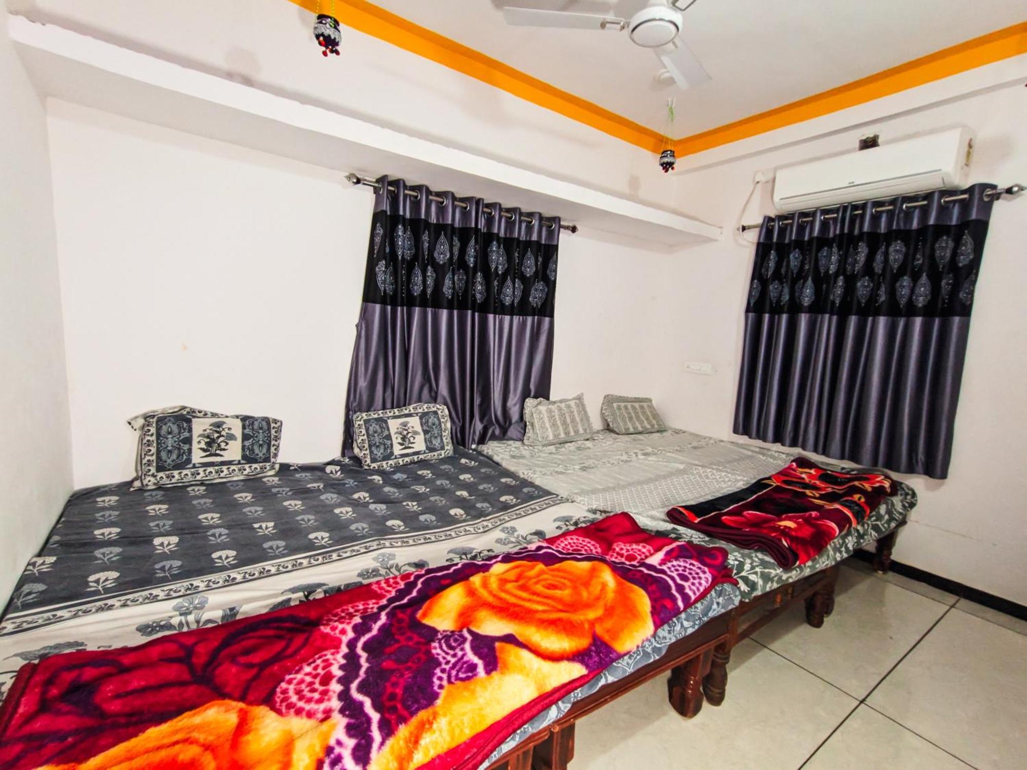 Bhavya Homestay Garudeshwar Exterior foto